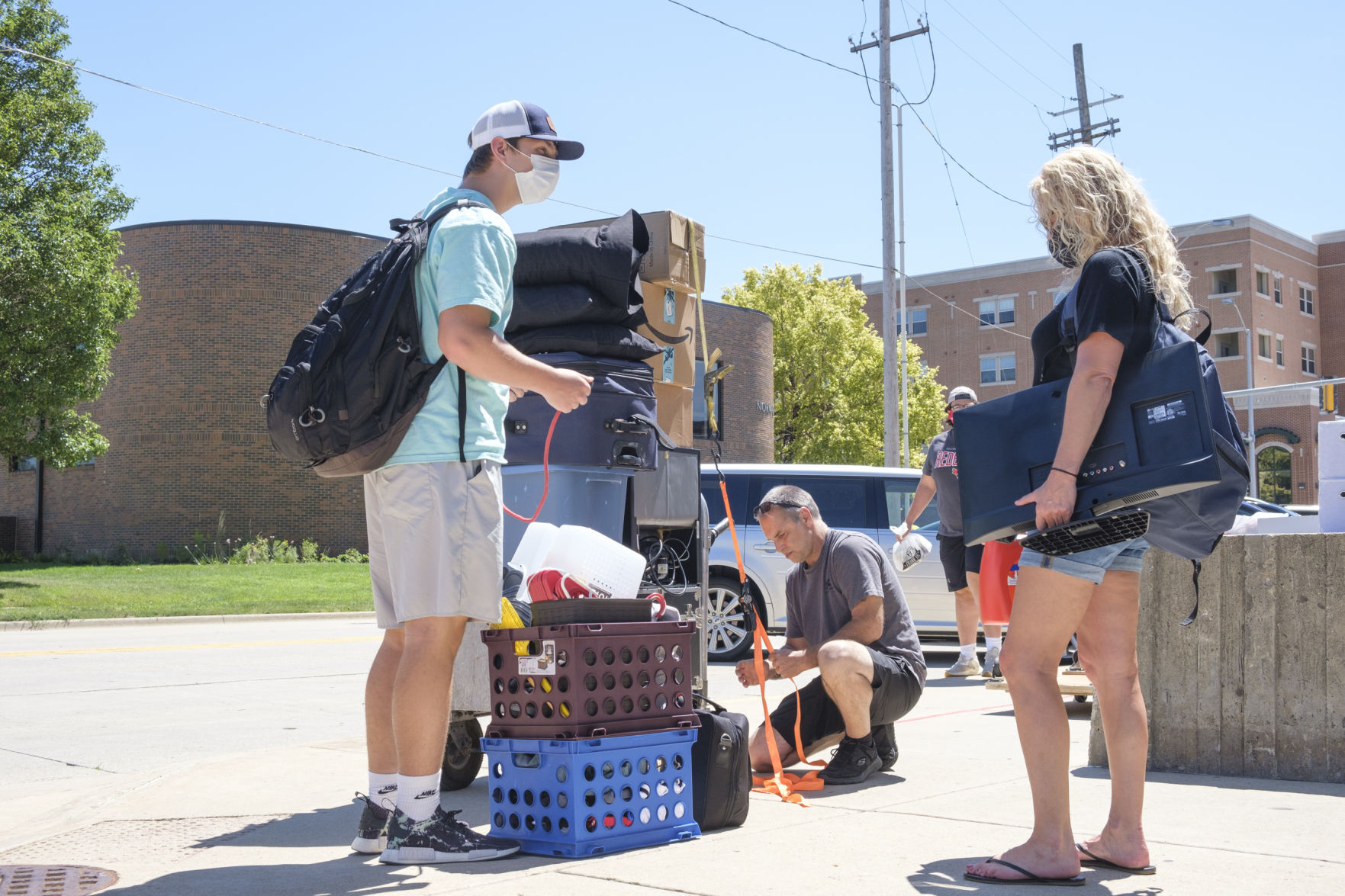 ISU-students-081320-2.jpg